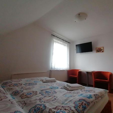 Apartmany Aquavilla Липтовски-Трновец Экстерьер фото