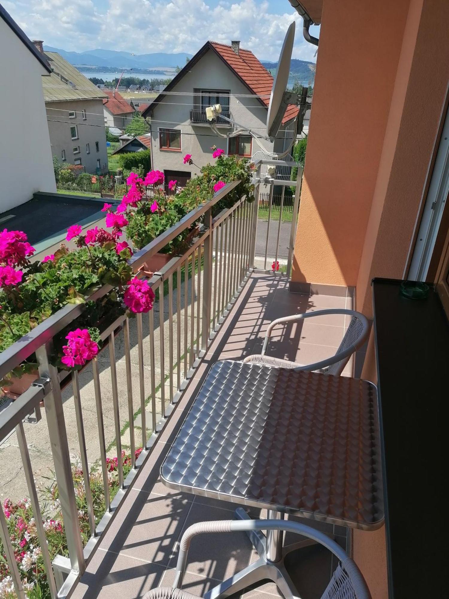 Apartmany Aquavilla Липтовски-Трновец Экстерьер фото